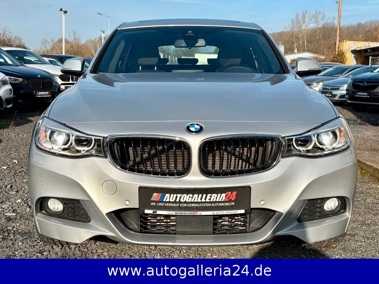 BMW 320 320d xDrive GT M SPORTPAKET Navi Leder Xenon Pan Gümüş rengi - 2