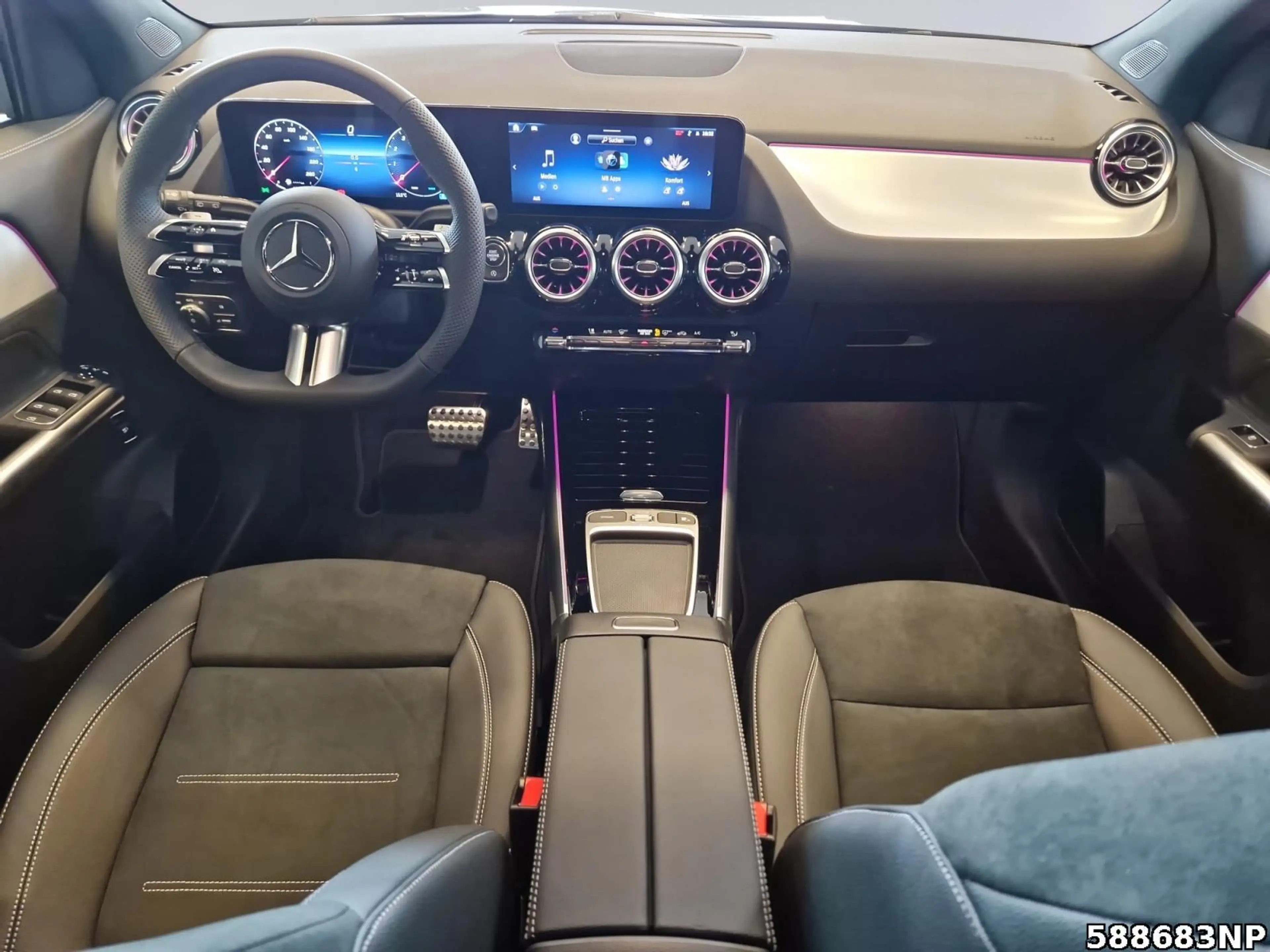 Mercedes-Benz GLA 200 SPECIAL-EDITION+20"+MULTIBEAM+360°+AHK — photo 7