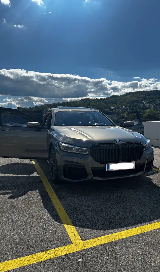 BMW 745 745Le PHEV xDrive Aut. - 2