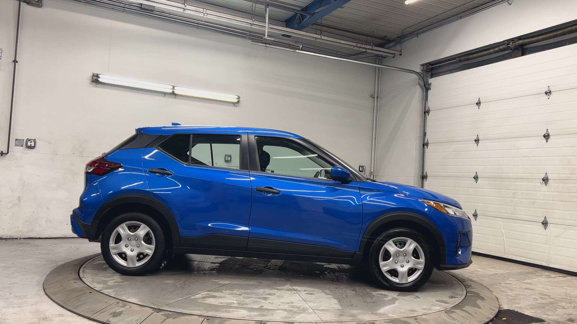 2023 Nissan Kicks