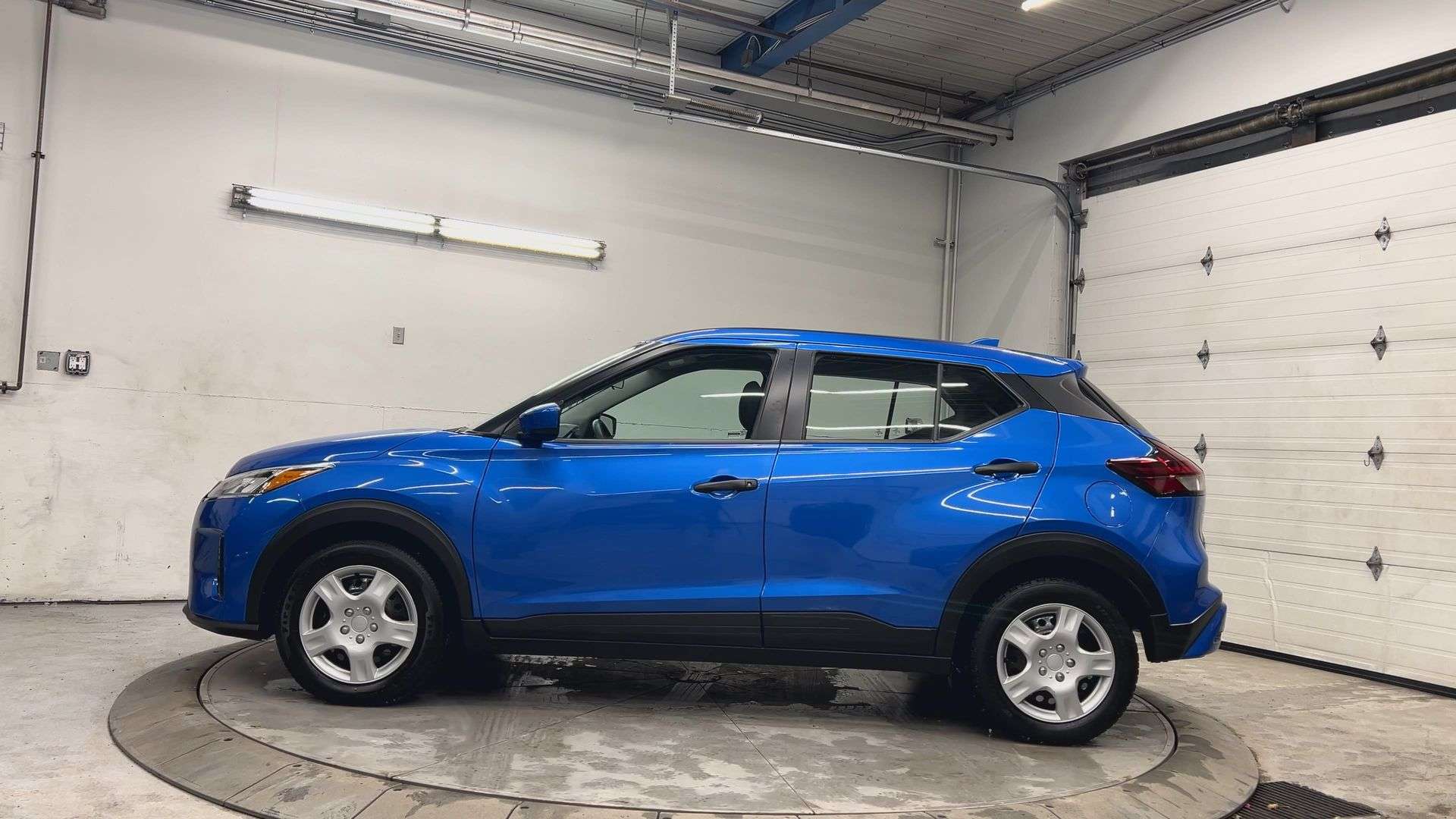 2023 Nissan Kicks