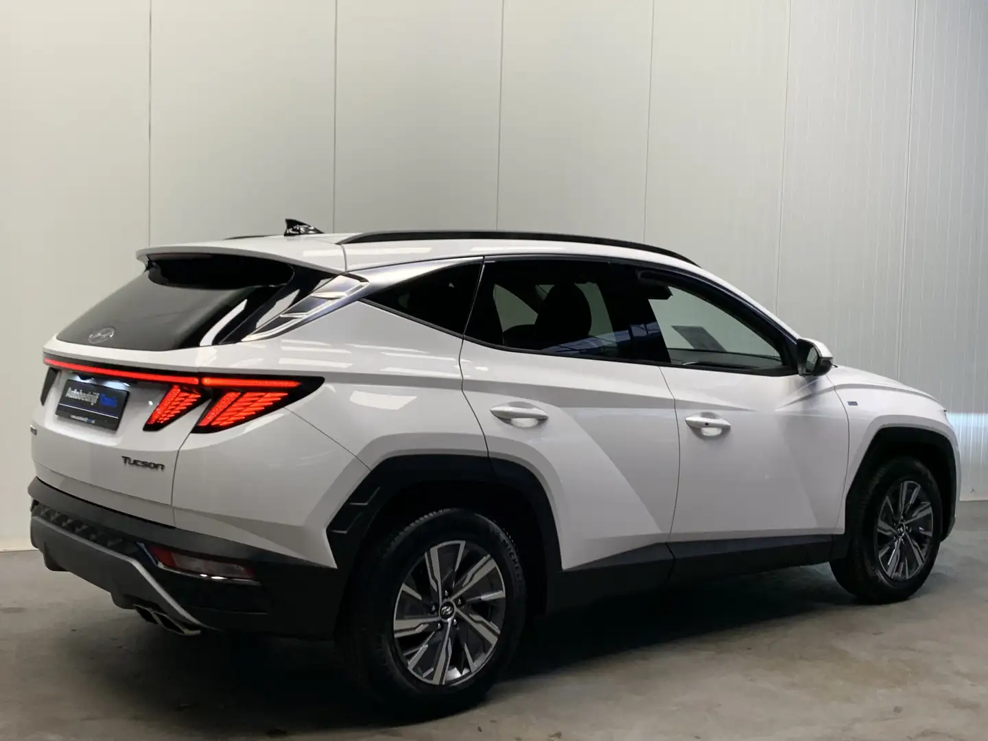 Hyundai TUCSON 1.6 T-GDI MHEV Comfort Smart ADAP.CRUISE-VIRTUAL C Wit - 2