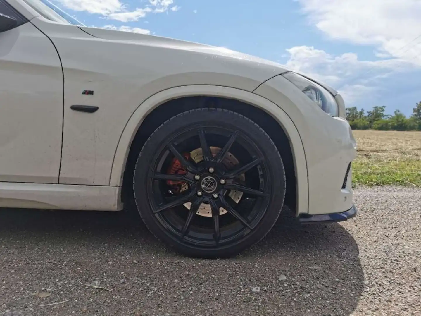 BMW X1 X1 xDrive28i Aut. Weiß - 1