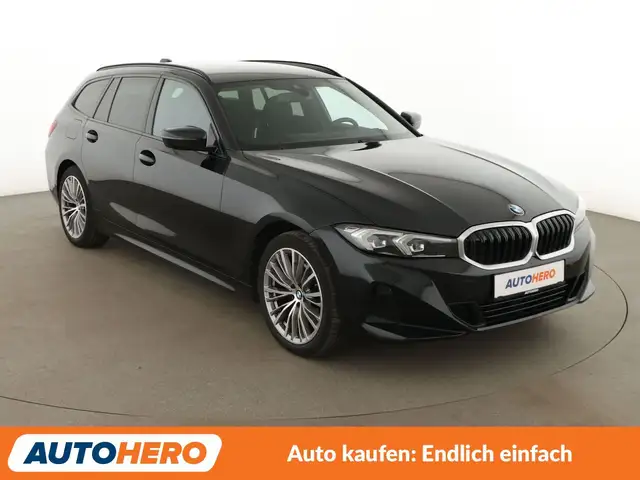BMW 3 Series view 8