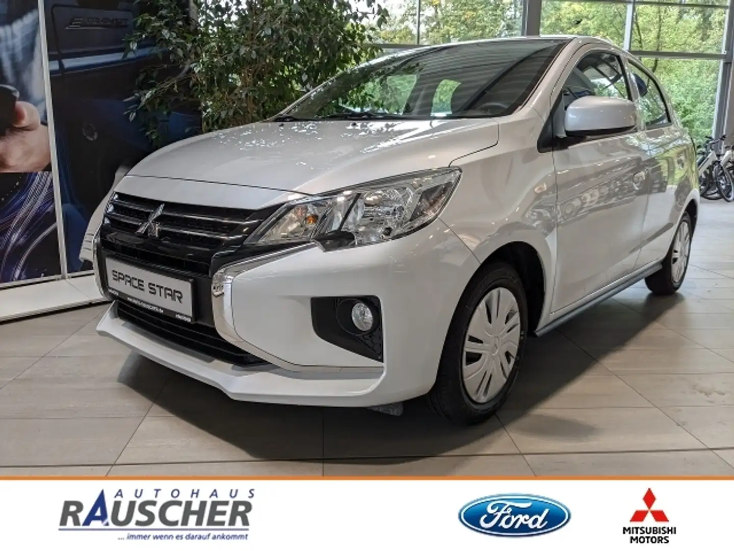 Mitsubishi Space Star 1.2 l 52 kW Plus Weiß - 1