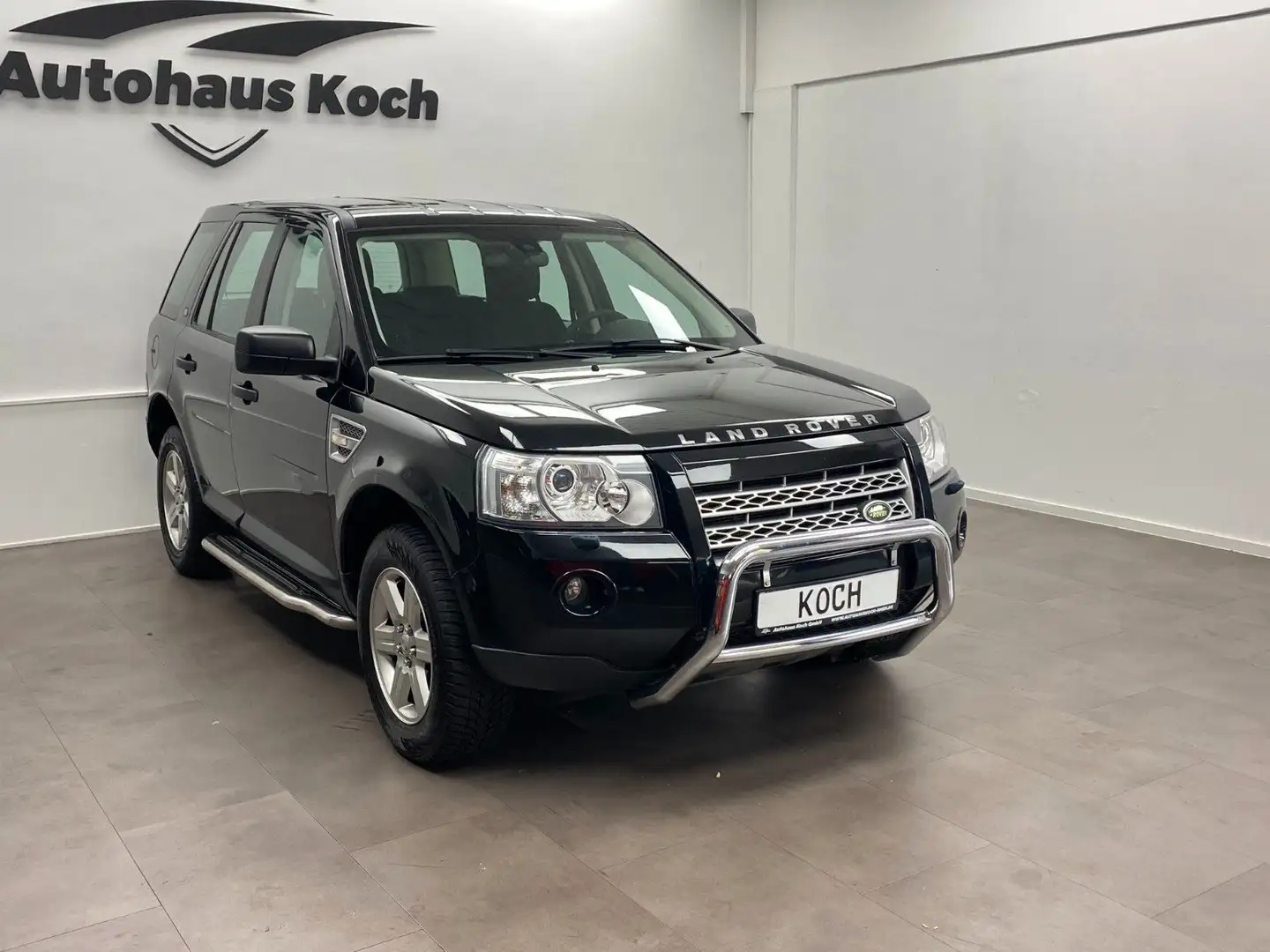 Land Rover Freelander FREELANDER  2 TD4 NEUWERTIG MIT MARKANTER OPTIK! Schwarz - 1