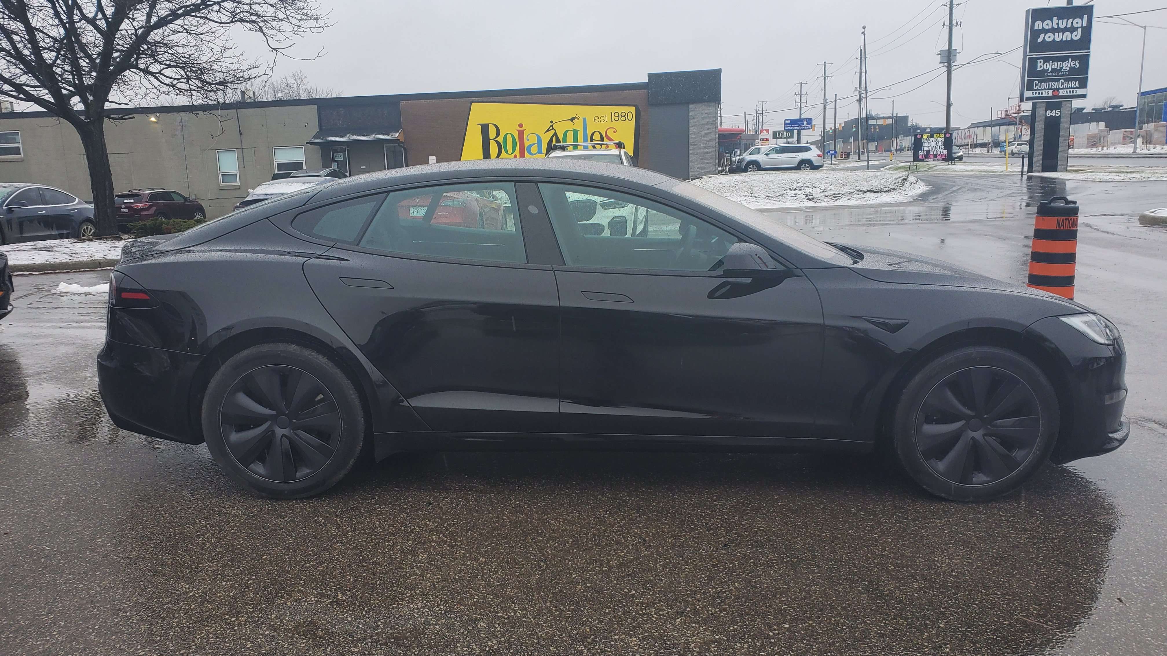 2023 Tesla Model S Rare S with new 2025 PLAID HV pack & PC Gaming Rig thumb 27