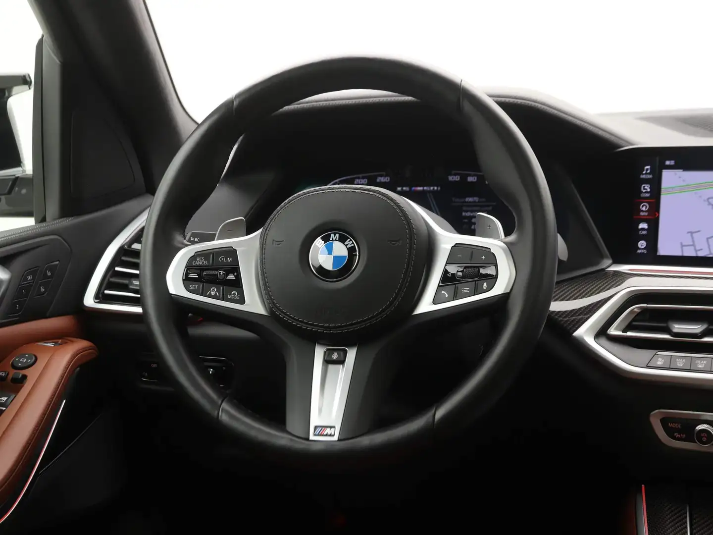 BMW X5 M50i High Executive Grey - 2