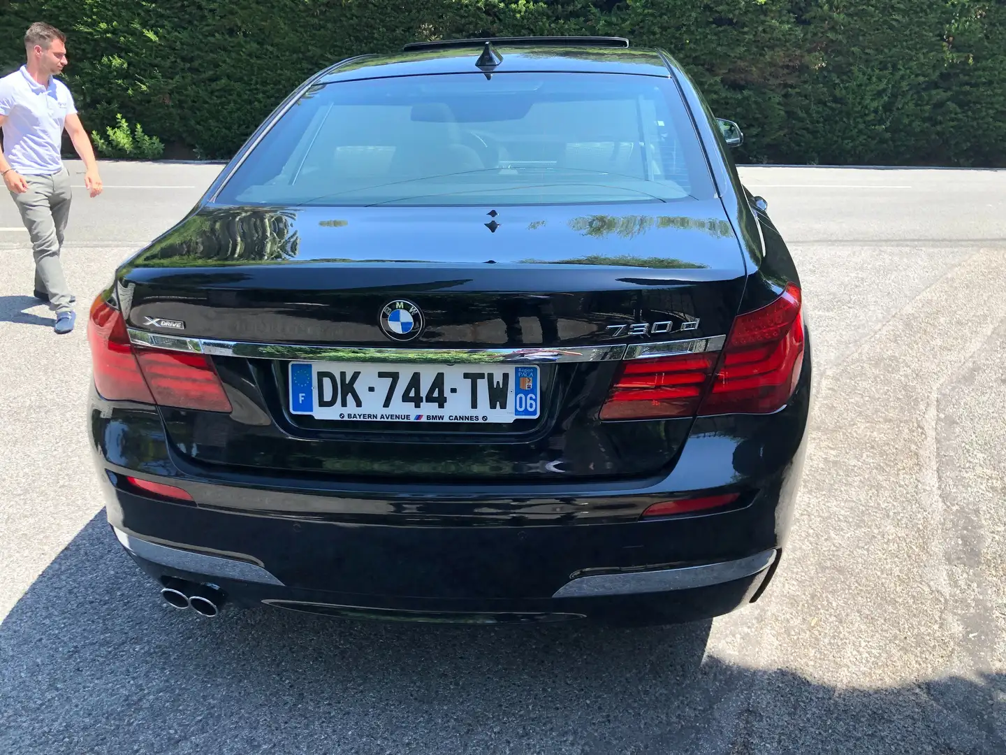 BMW 730 730D X DRIVE 258 CH EXCLUSIVE ULTIMATE PACK SPORT Noir - 2