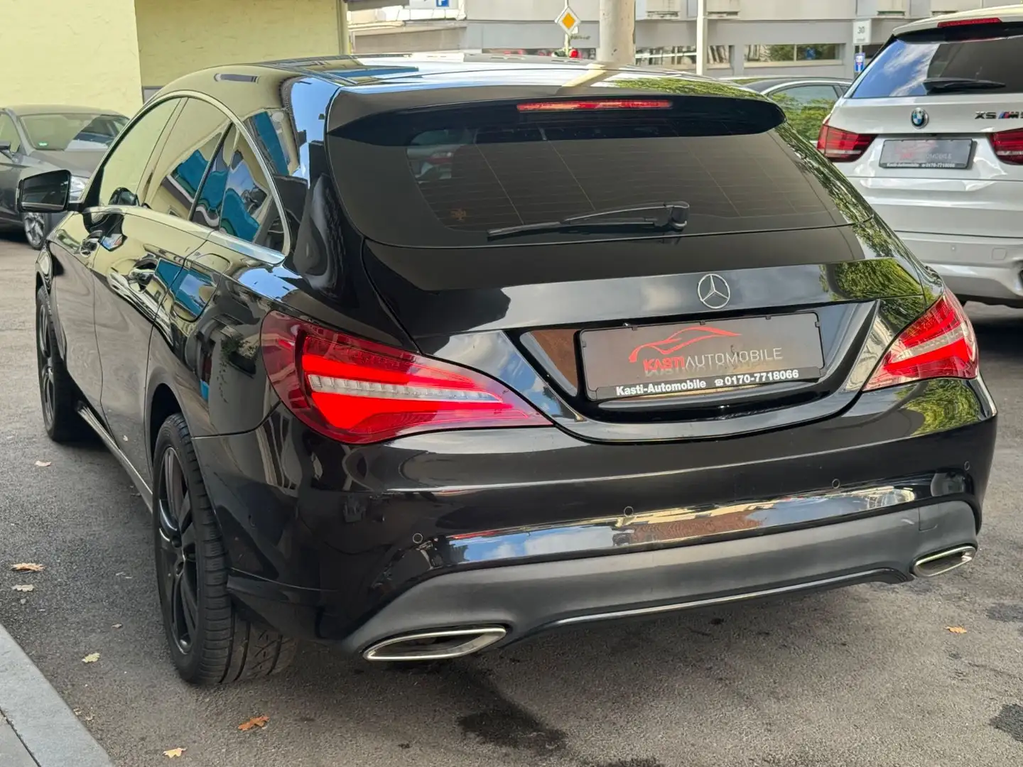 Mercedes-Benz CLA 220 CLA -Klasse Shooting Brake CLA 220 CDI Schwarz - 2