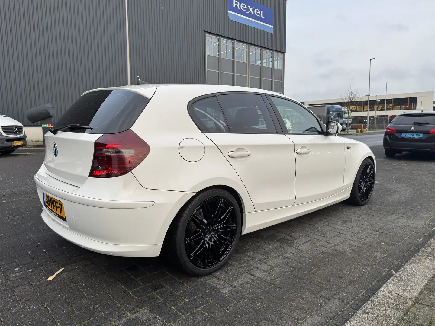 BMW 116 EffDyn.BnsL.Edition White - 2