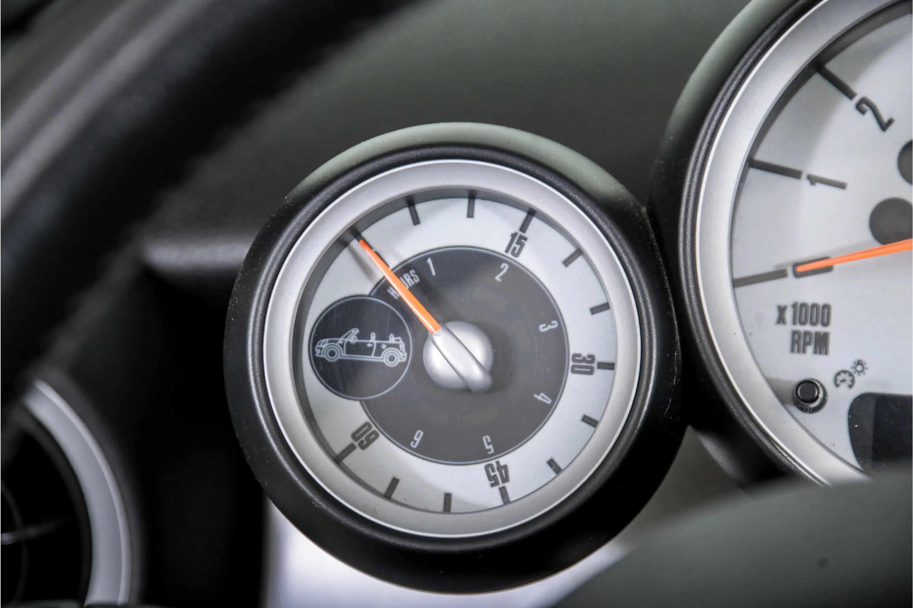 MINI Cooper Cabrio 1.6 Pepper — photo 15