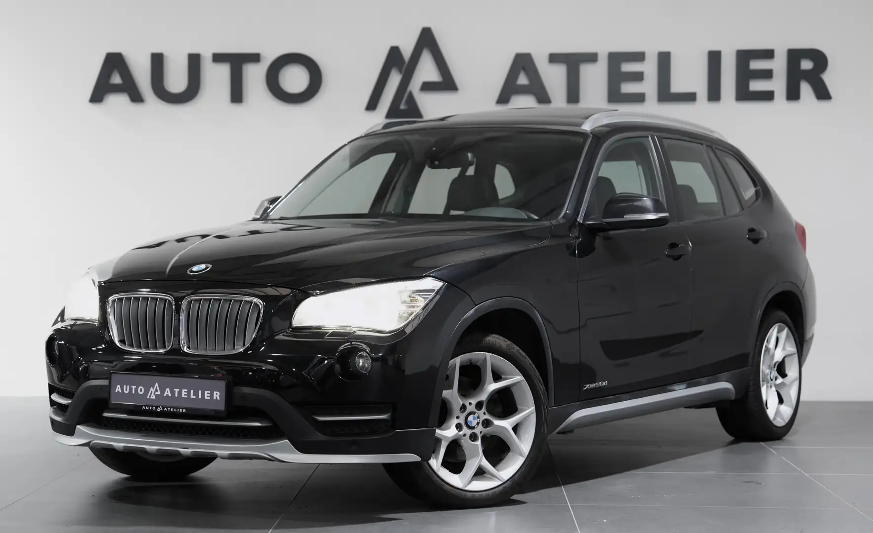 BMW X1 20 d xDrive*NAVI*PANO*PDC*BI-XENON* Noir - 2