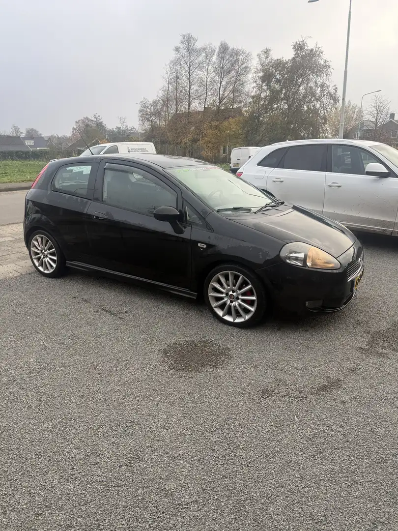 Fiat Punto 1.4-16V Sport Zwart - 1