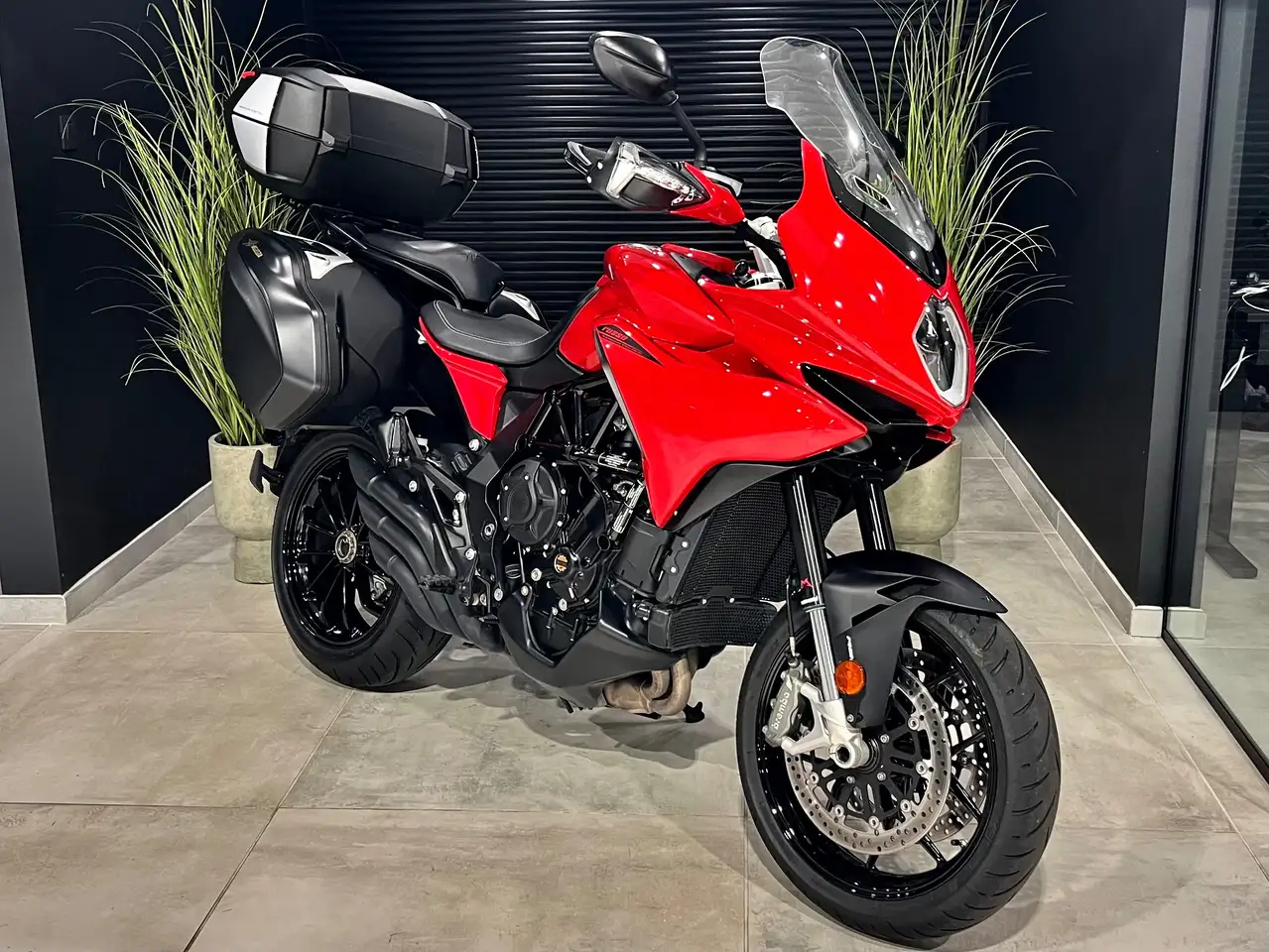 MV Agusta Turismo Veloce 800