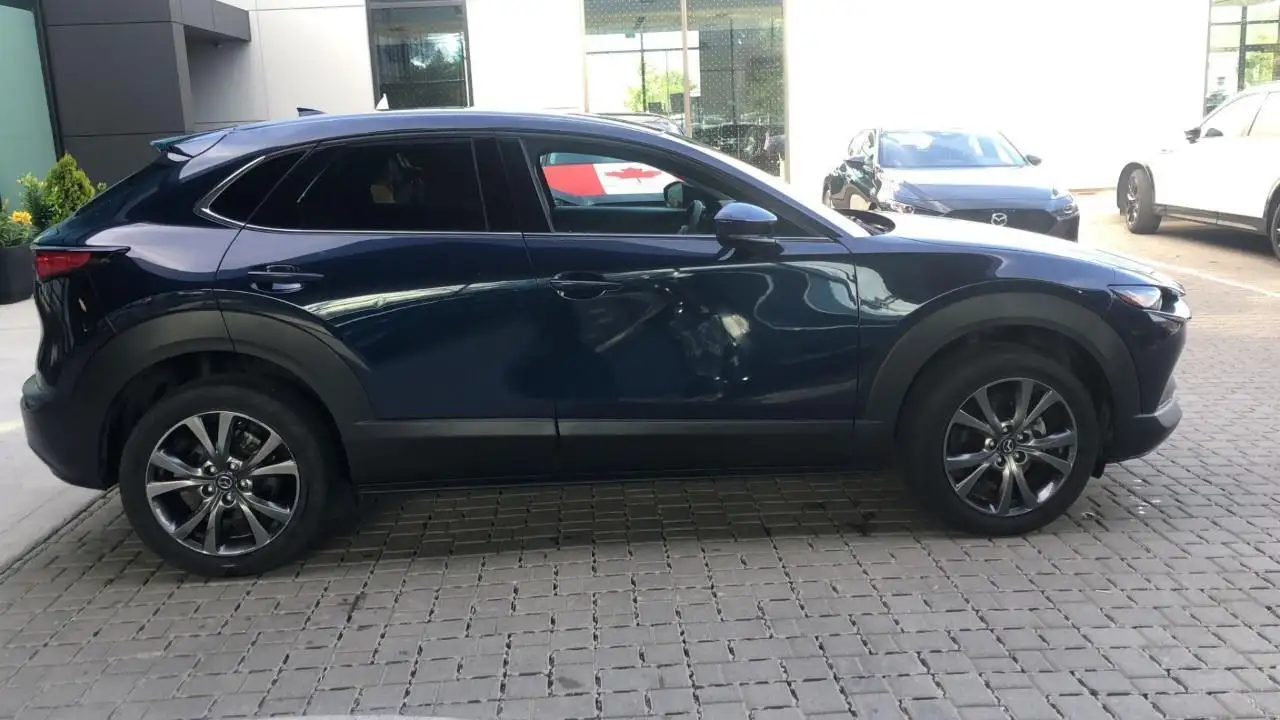 Mazda CX-30 photo Mazda CX-30