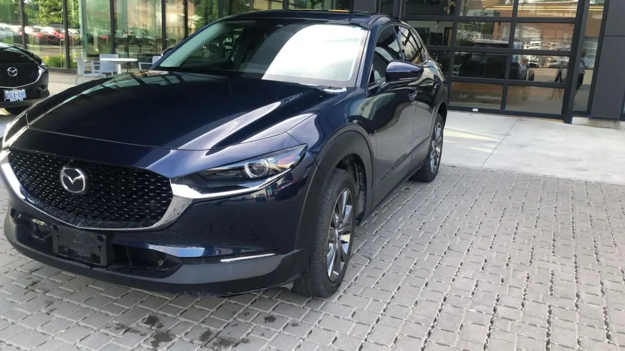 Mazda CX-30 photo Mazda CX-30