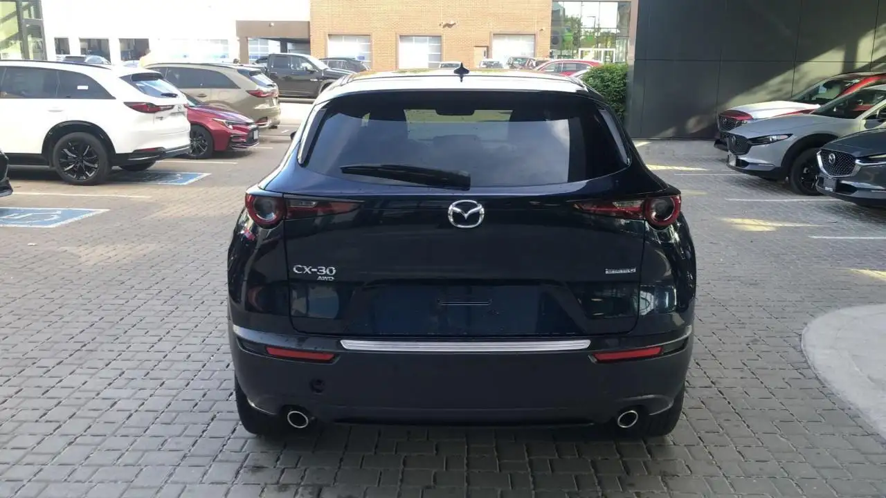 Mazda CX-30 photo Mazda CX-30
