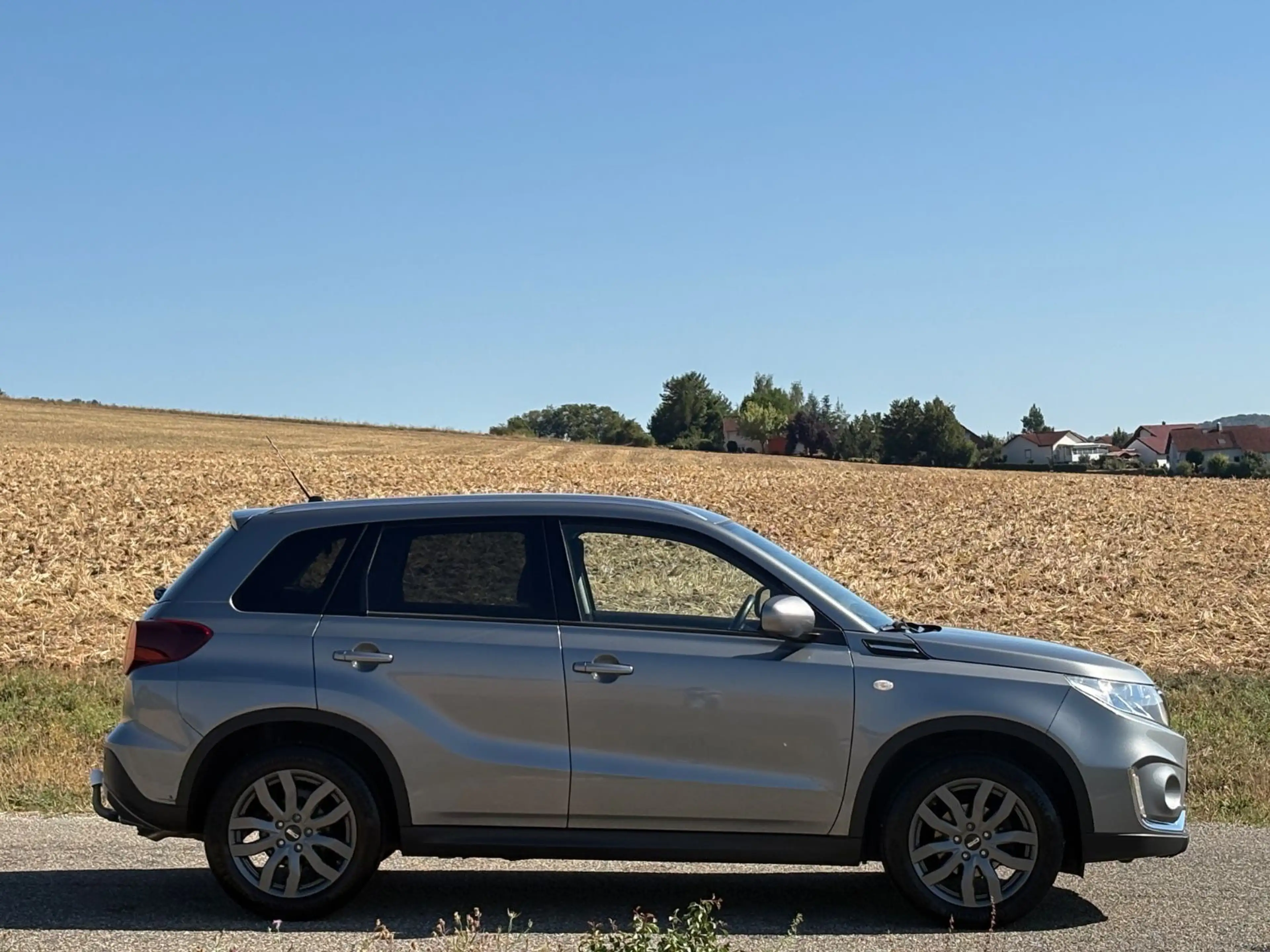 Suzuki Vitara 1.4 Comfort/Kamera/AHK/Klima — photo 8