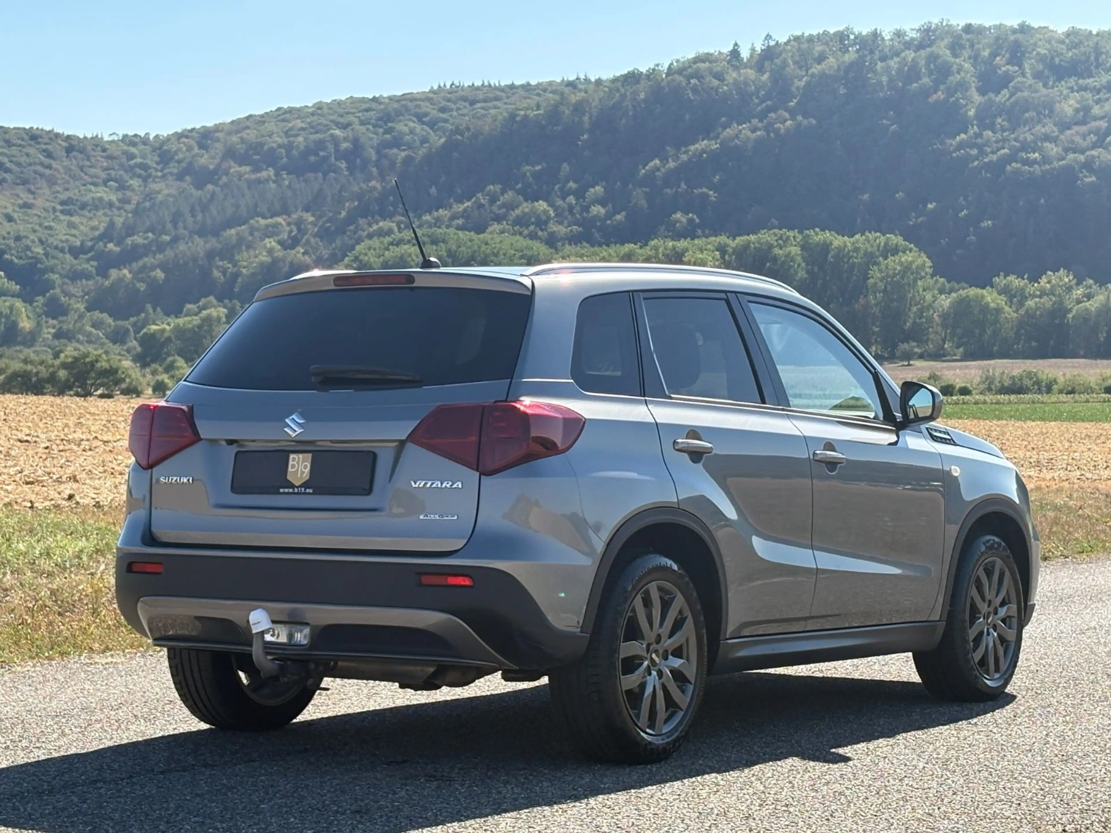 Suzuki Vitara 1.4 Comfort/Kamera/AHK/Klima — photo 9