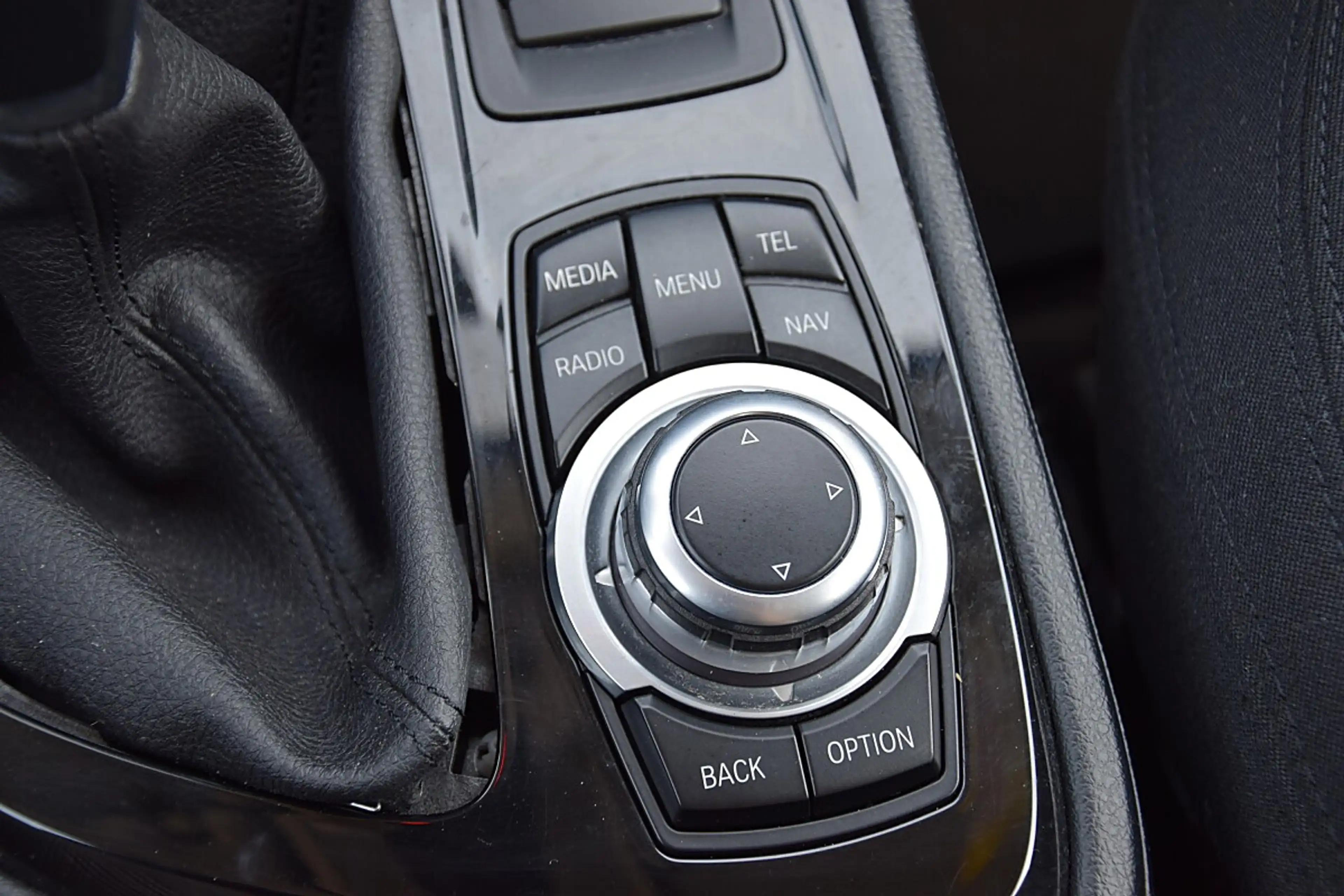 BMW 216 d Active Tourer Advantage AHK — photo 15