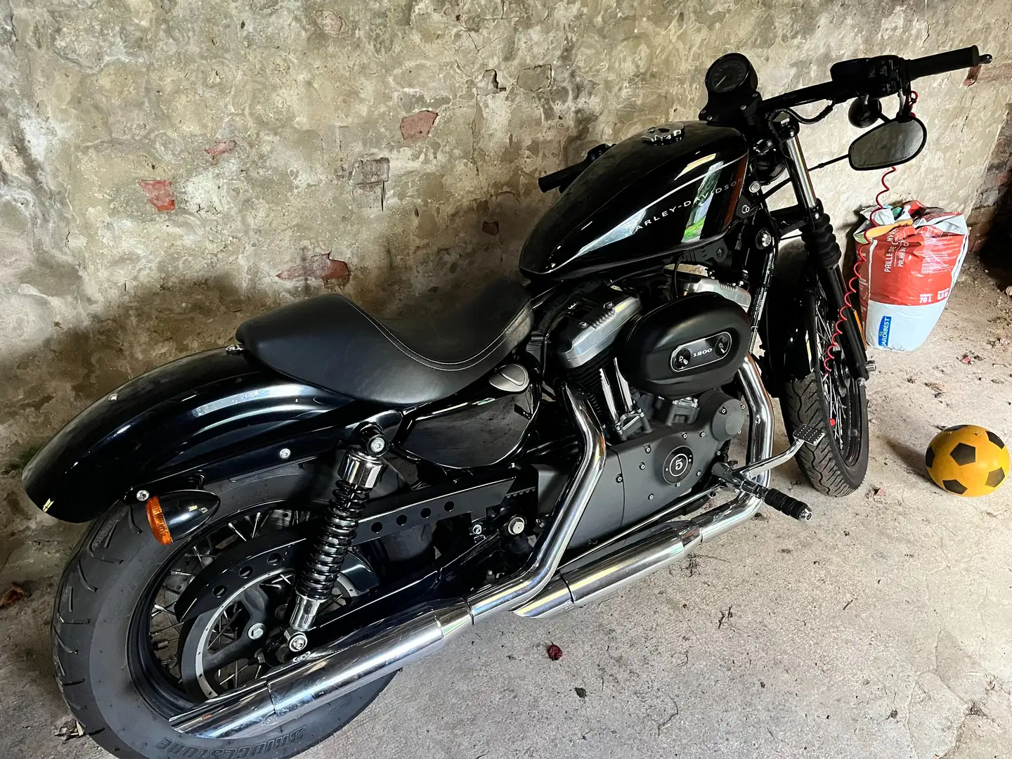 Harley-Davidson Sportster 1200 Černá - 1