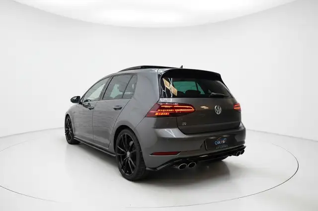 Volkswagen Golf view 25