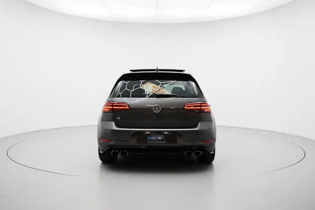 Volkswagen Golf view 7