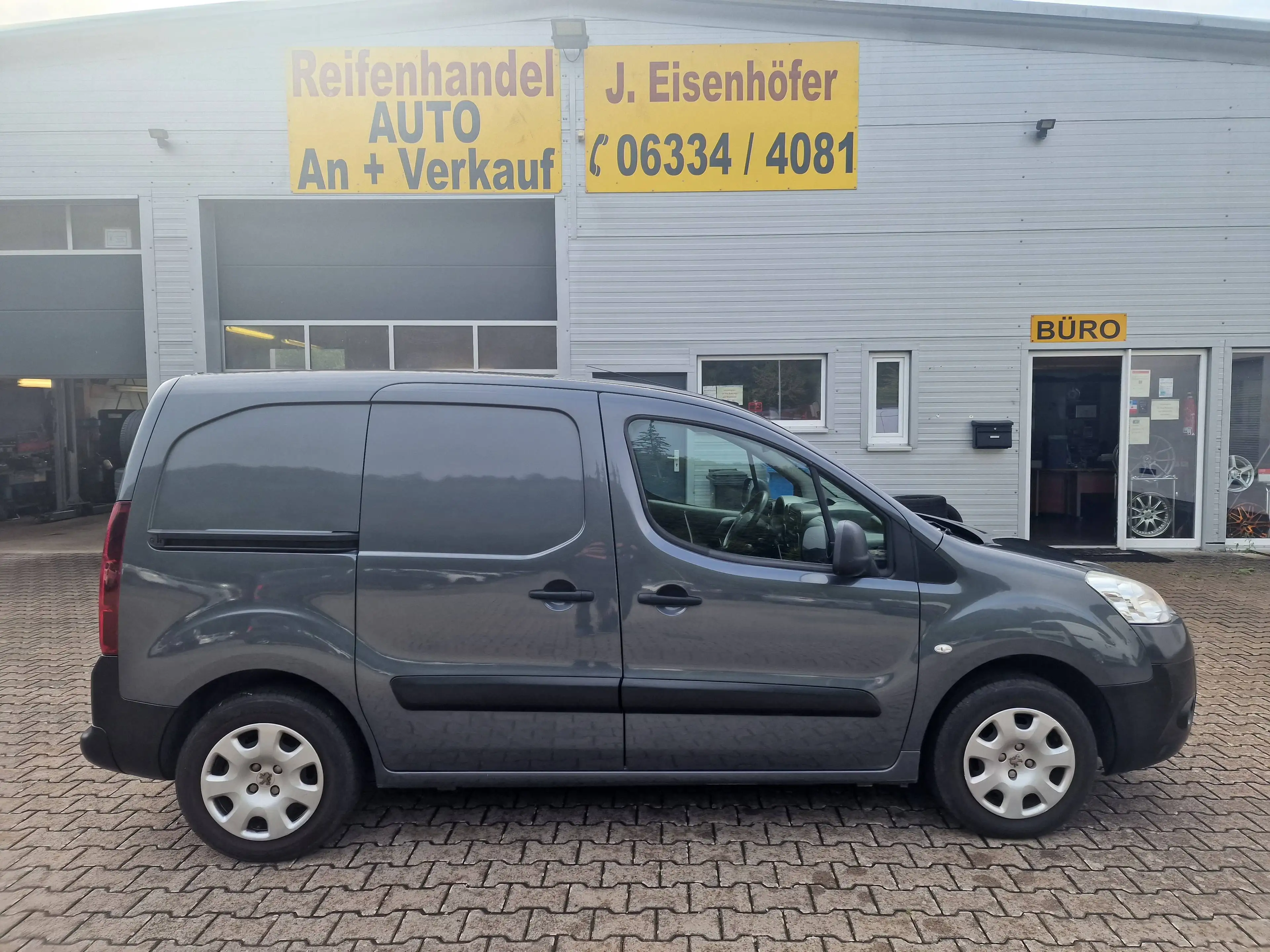Peugeot Partner L1 Komfort 3 SITZER aus 1.Hand — photo 7