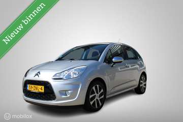 1.2 VTi Collection, Nieuwe distributieriem, Parkee