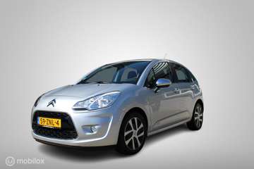 1.2 VTi Collection, Nieuwe distributieriem, Parkee