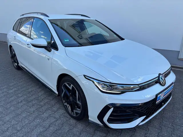 Volkswagen Golf Variant 1.5 TSI 110 kW R-Line, Lenkrad heizbar, LM-Räder,