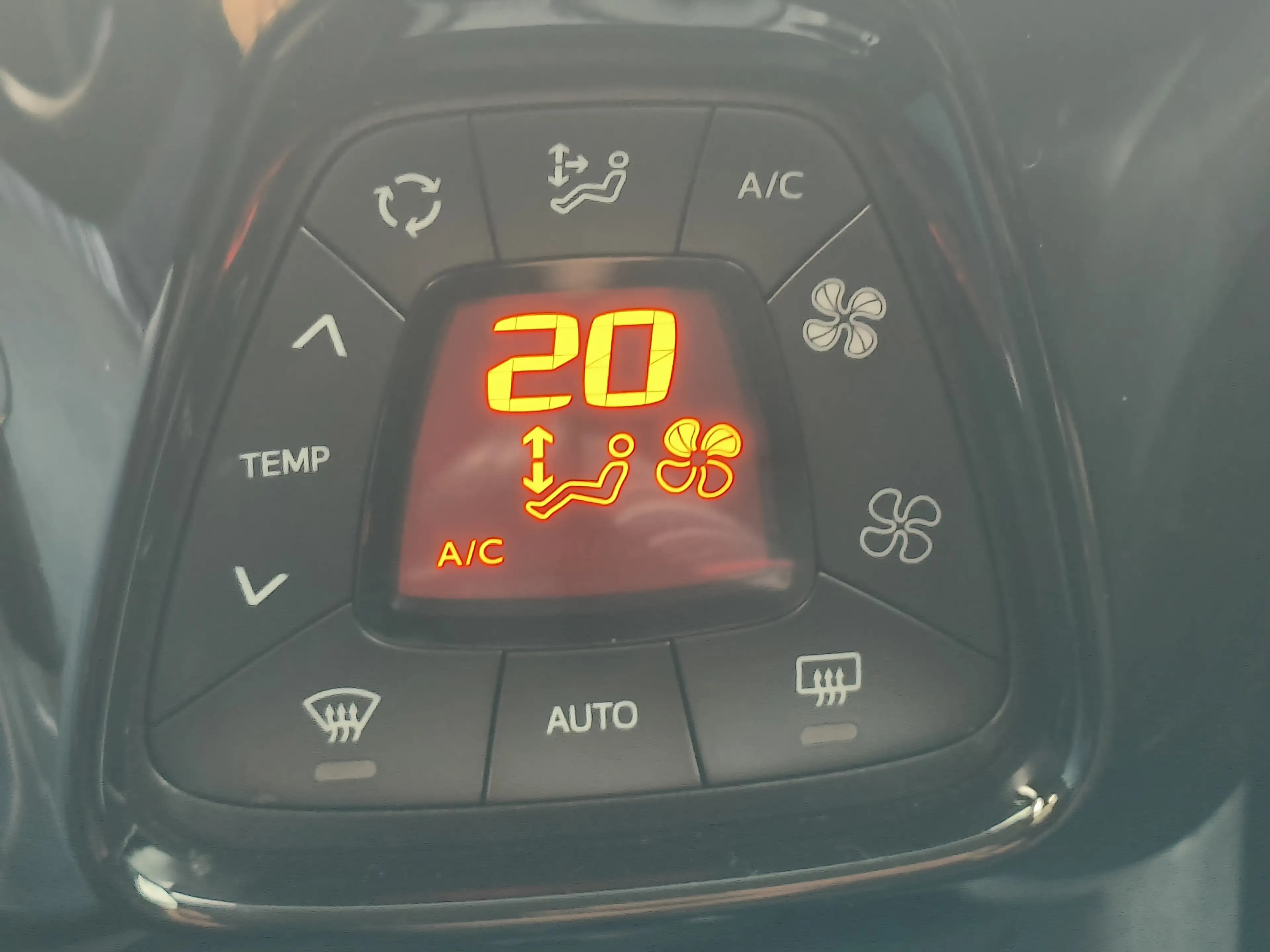 Citroen C1 1.0 VTi Urban Ride Rijklaar + 12 maanden Bovag-gar — photo 14