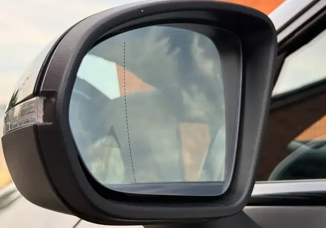 Mercedes-Benz Cla Class view 8