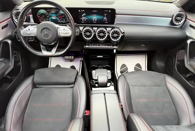 Mercedes-Benz Cla view 22