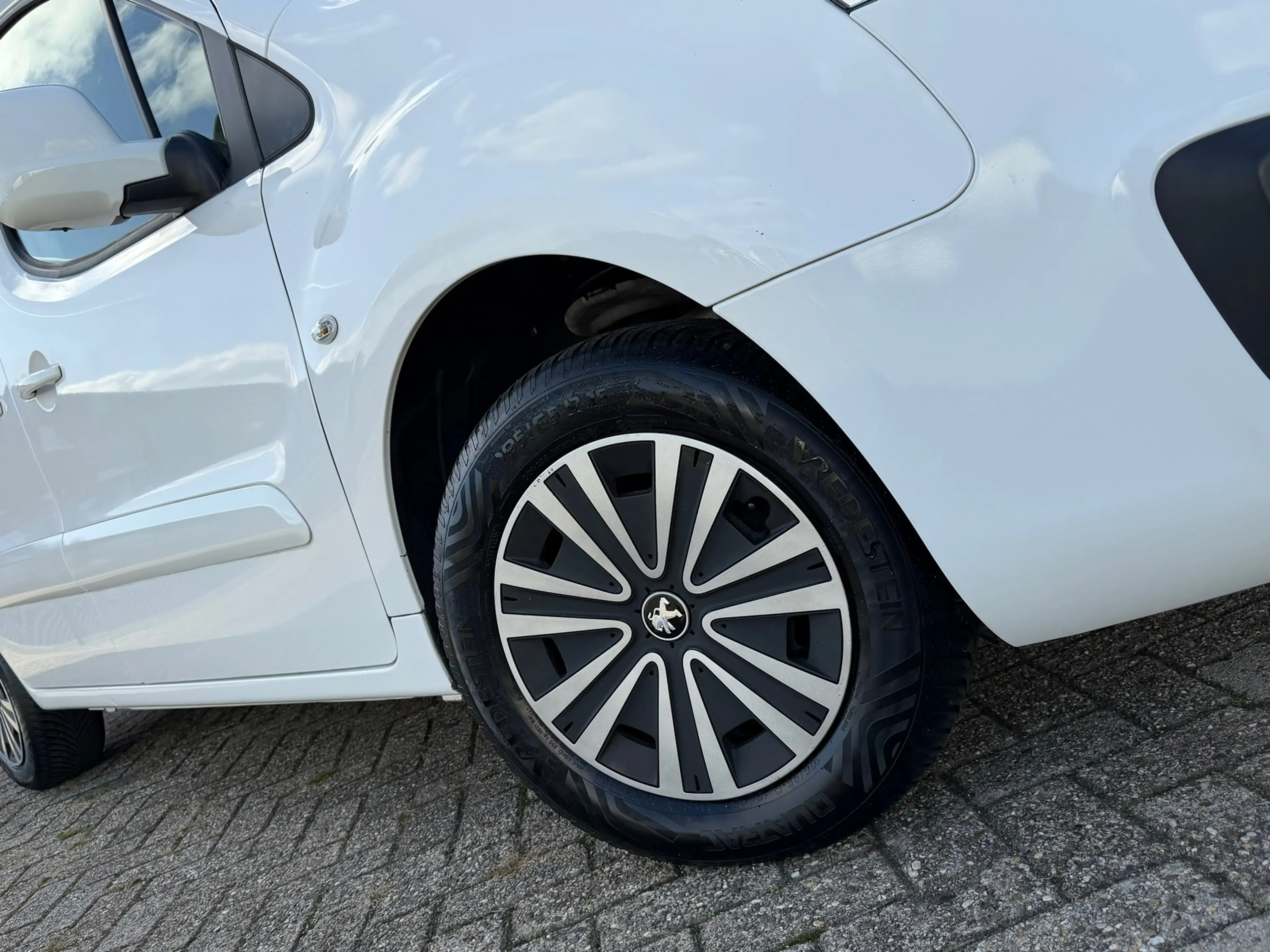 Peugeot Partner 120 1.6 BlueHDi 100 L1 Première |Euro6|3-zits|Carp — photo 9