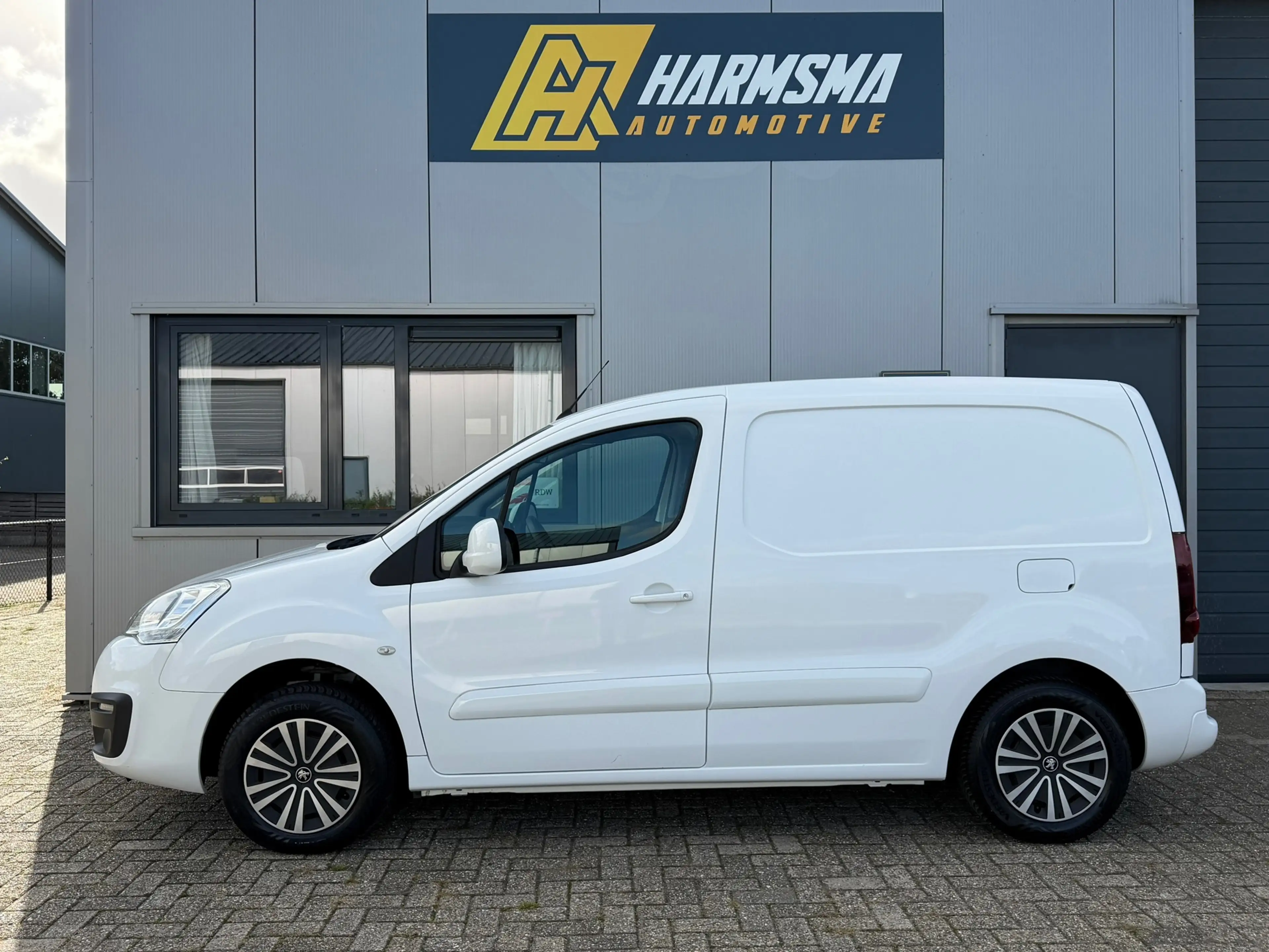 Peugeot Partner 120 1.6 BlueHDi 100 L1 Première |Euro6|3-zits|Carp — photo 2