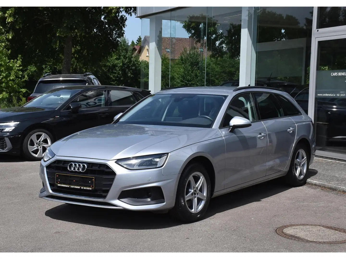 Audi A4 Avant 30 TDI S-Tronic GARANTIE 2027 SG SPORT 1° M. Argent - 2