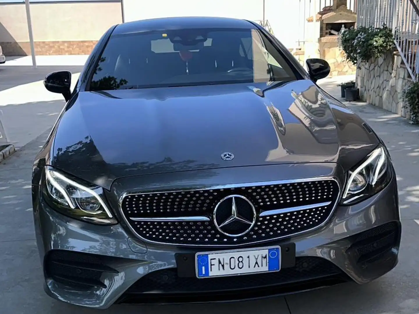 Mercedes-Benz E 220 Classe E Coupe Coupe d Premium Plus 4matic auto Grigio - 2