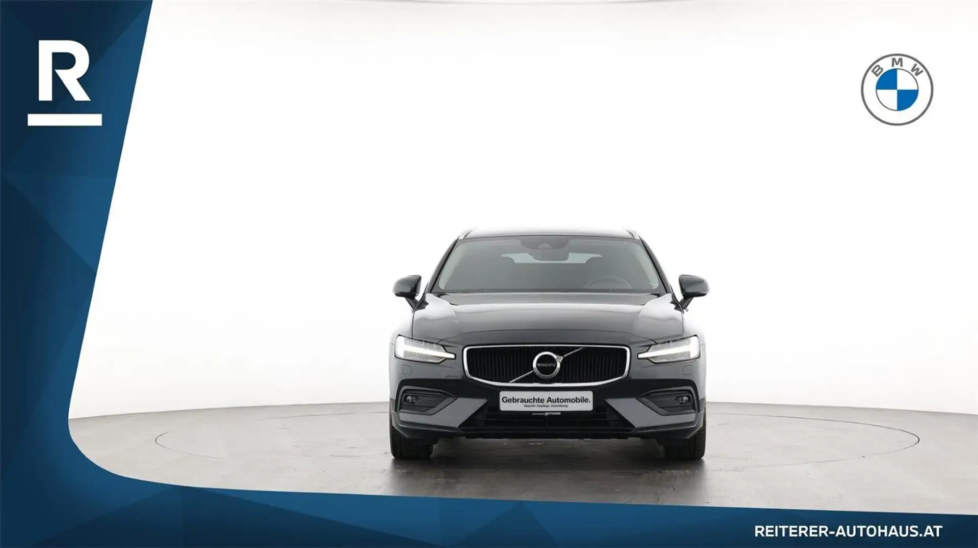 Volvo V60 D4 AWD Momentum Pro Чорний - 2