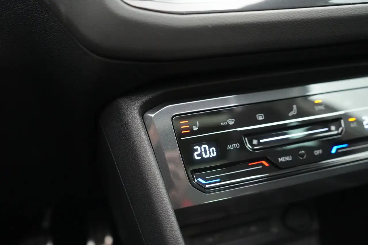 Volkswagen Tiguan 1.5 TSI Active LED GPS PDC CAM Pano Verw. Zetels T, миниатюра 29