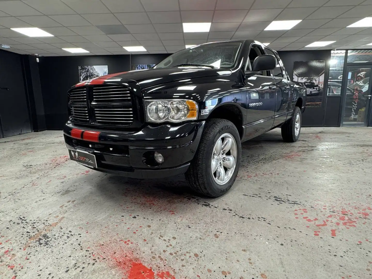 Dodge RAM 1500 1500 Noir - 1