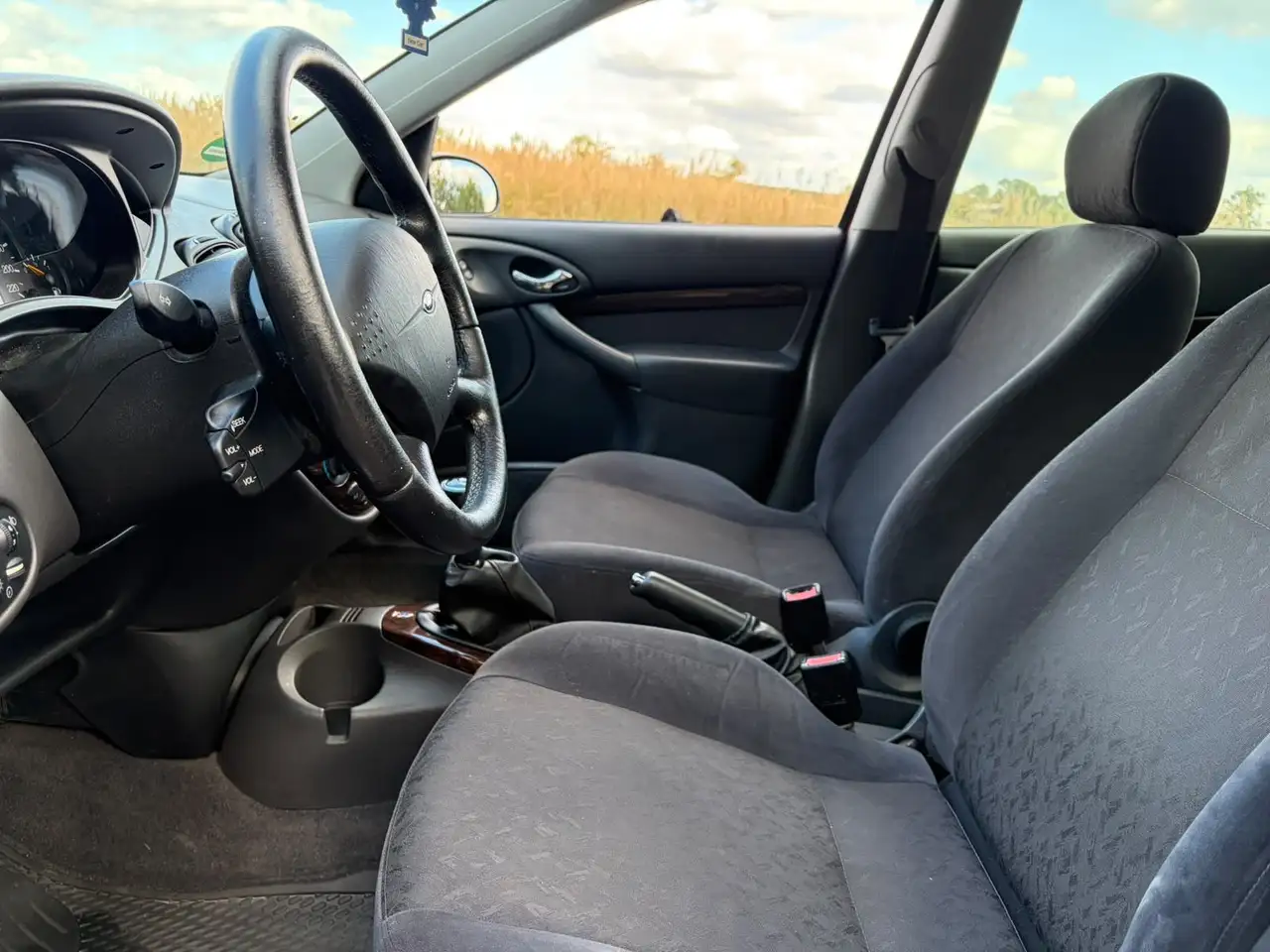 Ford Focus Ghia 1.8, Schalter, TÜV Neu, Service Neu, foto 8