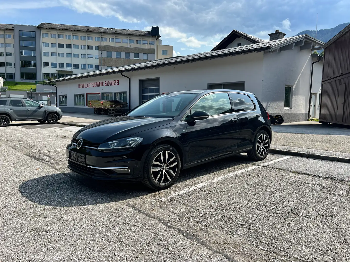 Volkswagen Golf VII Join 1.6 TDI DSG Schwarz - 1