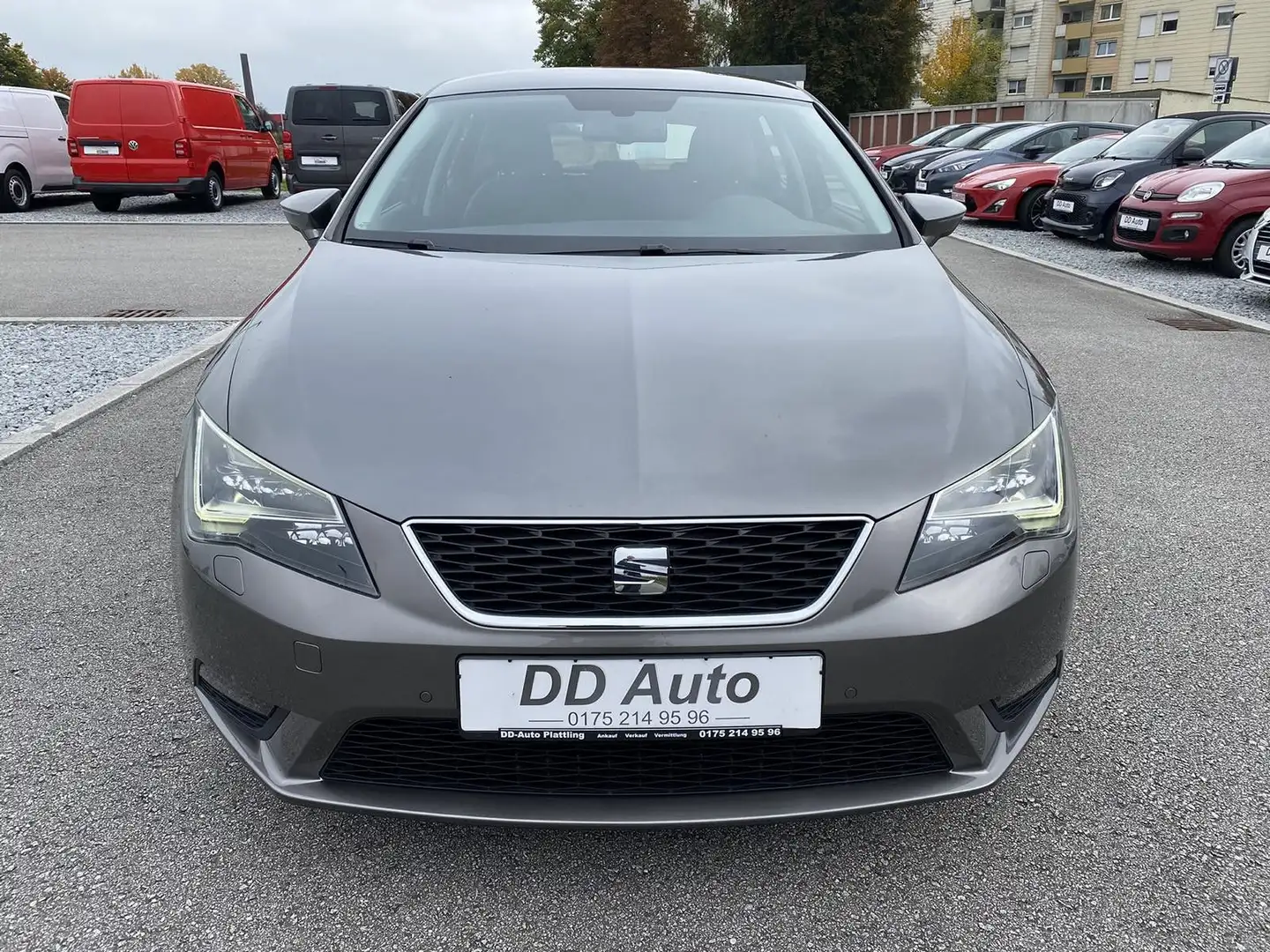 SEAT Leon I-Tech LED Scheinwrfr Scheckheft 8-fach Alu Grau - 2