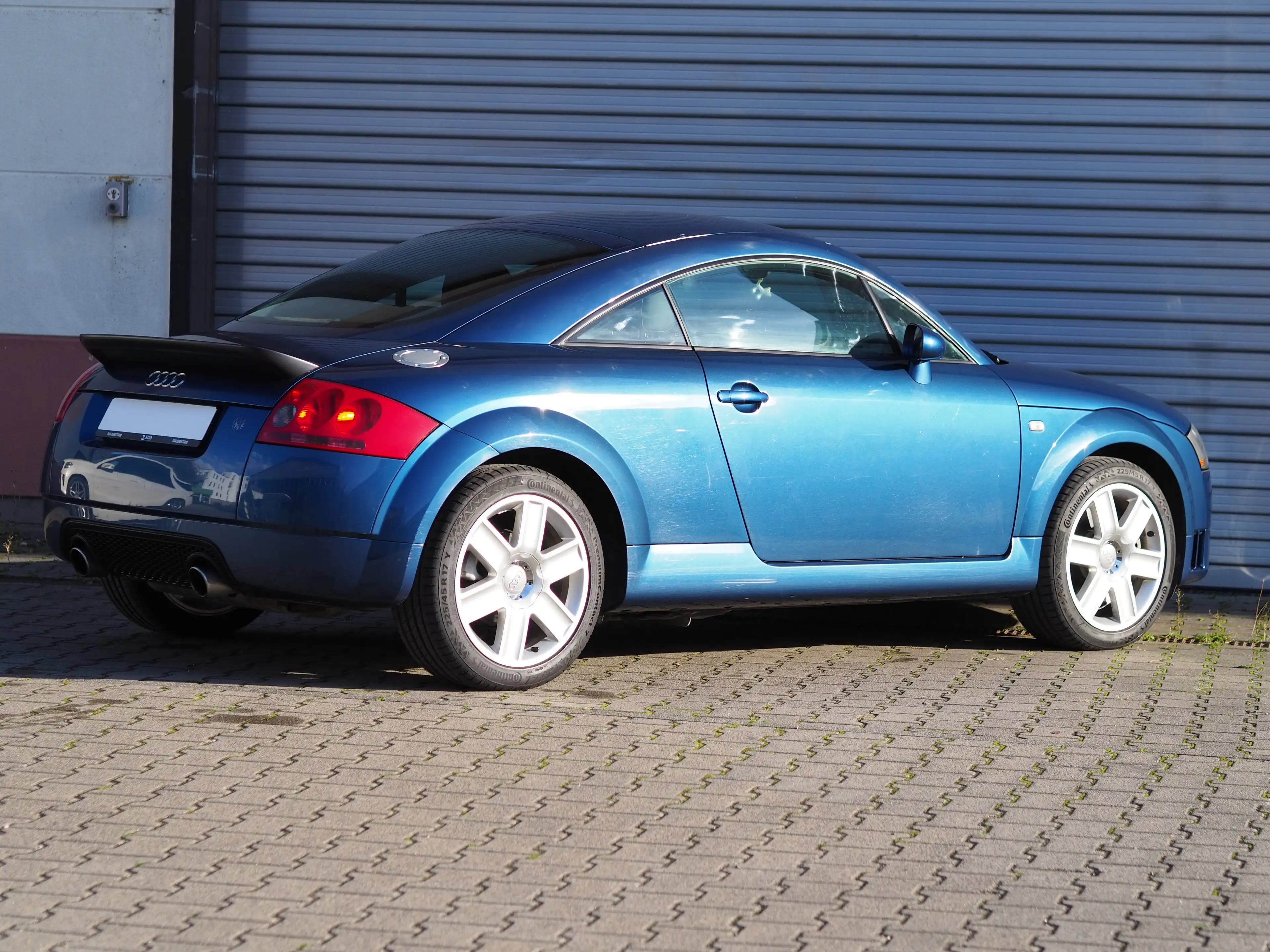 Audi TT TT Coupe 3.2 quattro DSG — photo 2