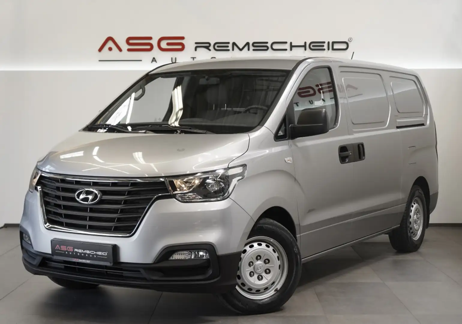 Hyundai H-1 Kasten *1.Hand *MwSt. *3-Sitzer *Scheckheft Argintiu - 1