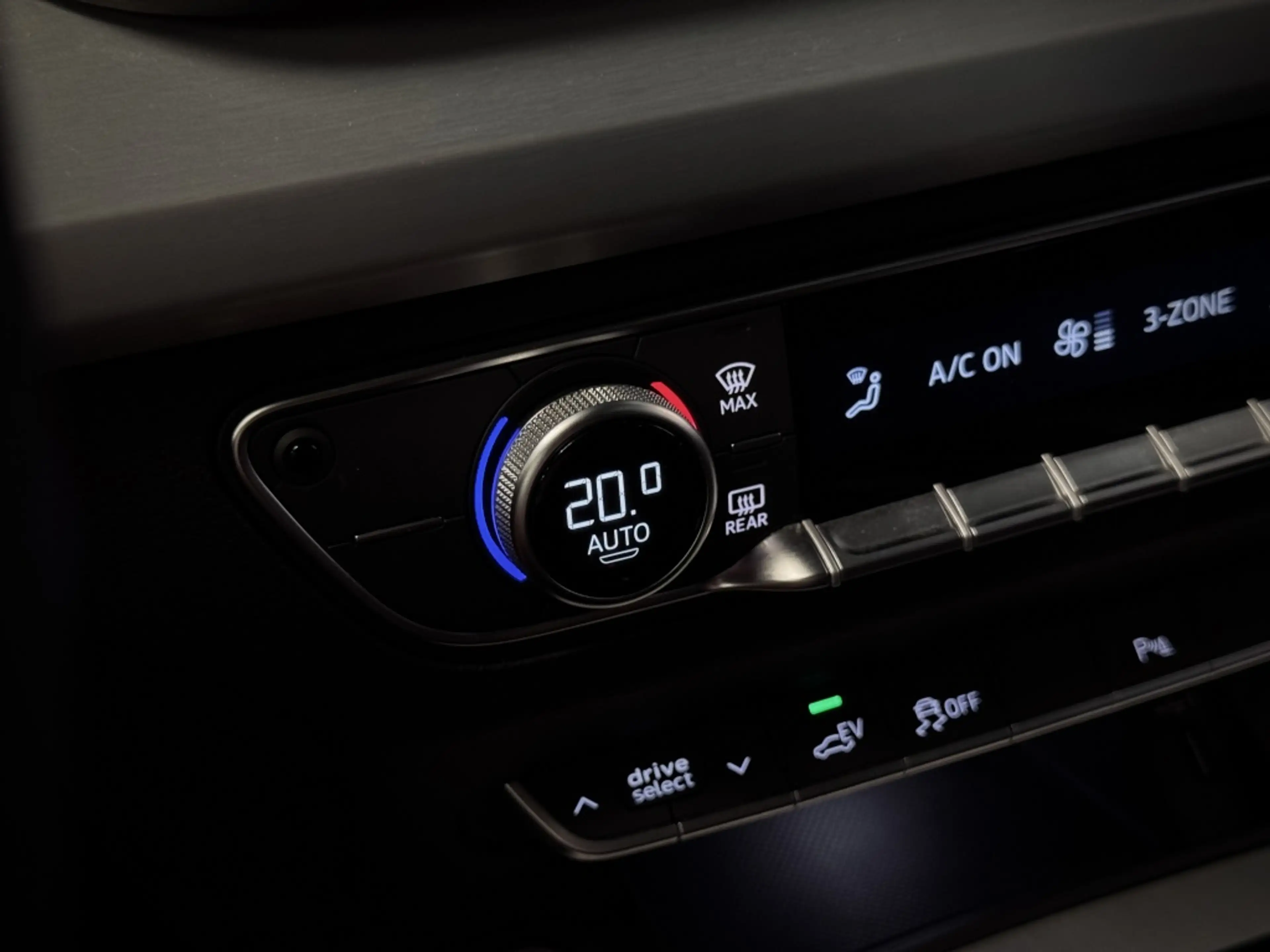 Audi Q5 Sportback 55 TFSI e quattro S line | SOH 98% | B&O — photo 35