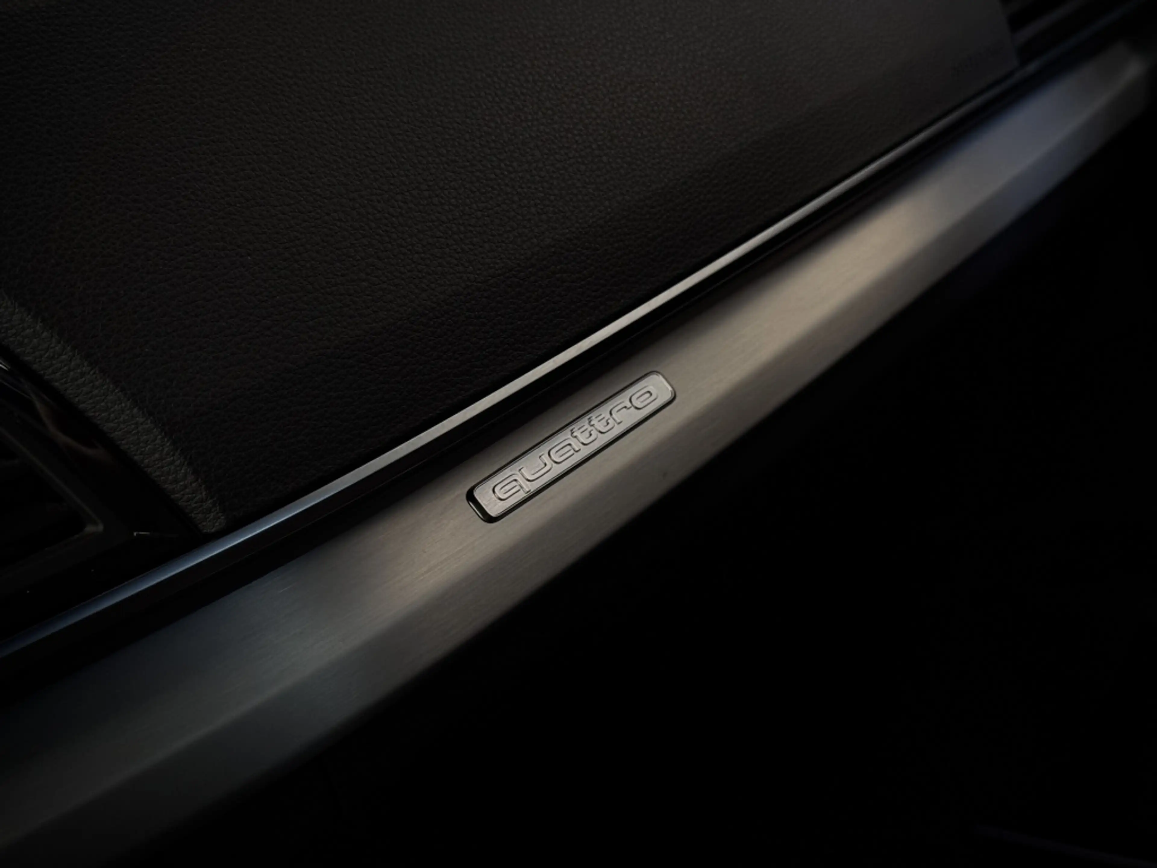 Audi Q5 Sportback 55 TFSI e quattro S line | SOH 98% | B&O — photo 32