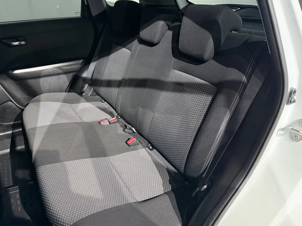 Suzuki Vitara 1.4 Boosterjet Select /Clima/Cruise/Camera/CarPlay, миниатюра 5
